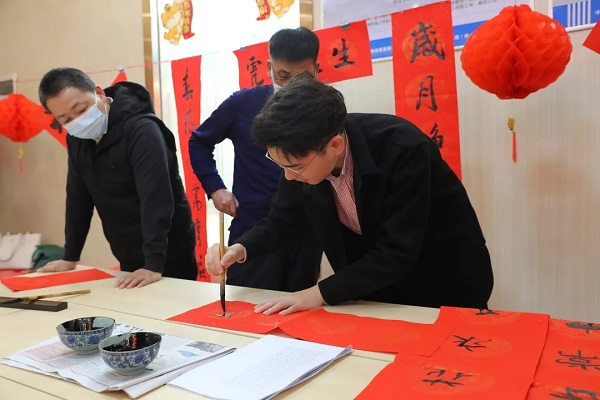 1643447577783040323.jpg 南沙港澳新年.webp.jpg