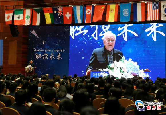 1501054096650045211.jpg 7427eaa176f51ae0f9911a.jpg