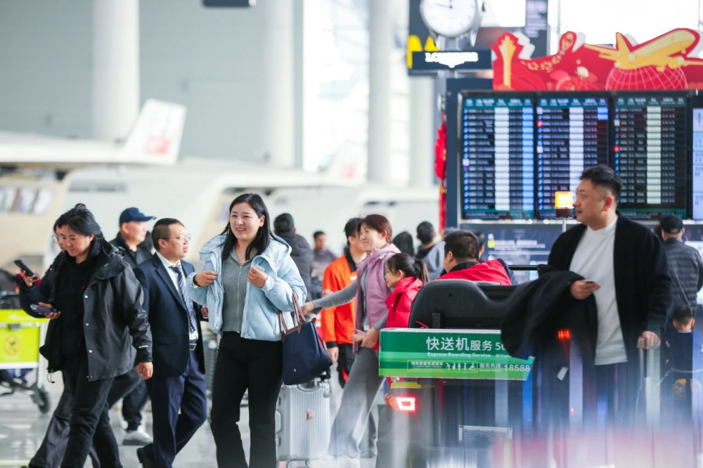Photo: Guangzhou Baiyun International Airport