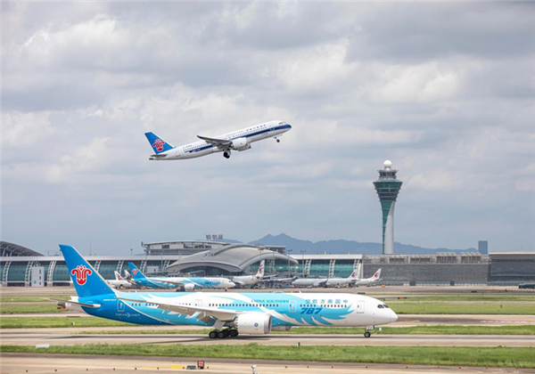 Guangzhou Baiyun Airport sees steady growth in 2025