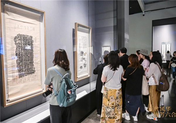 Treasured seals from China's oldest literary society exhibited in Guangzhou