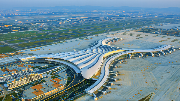 Guangzhou Baiyun International Airport opens Terminal 3 and fifth runway