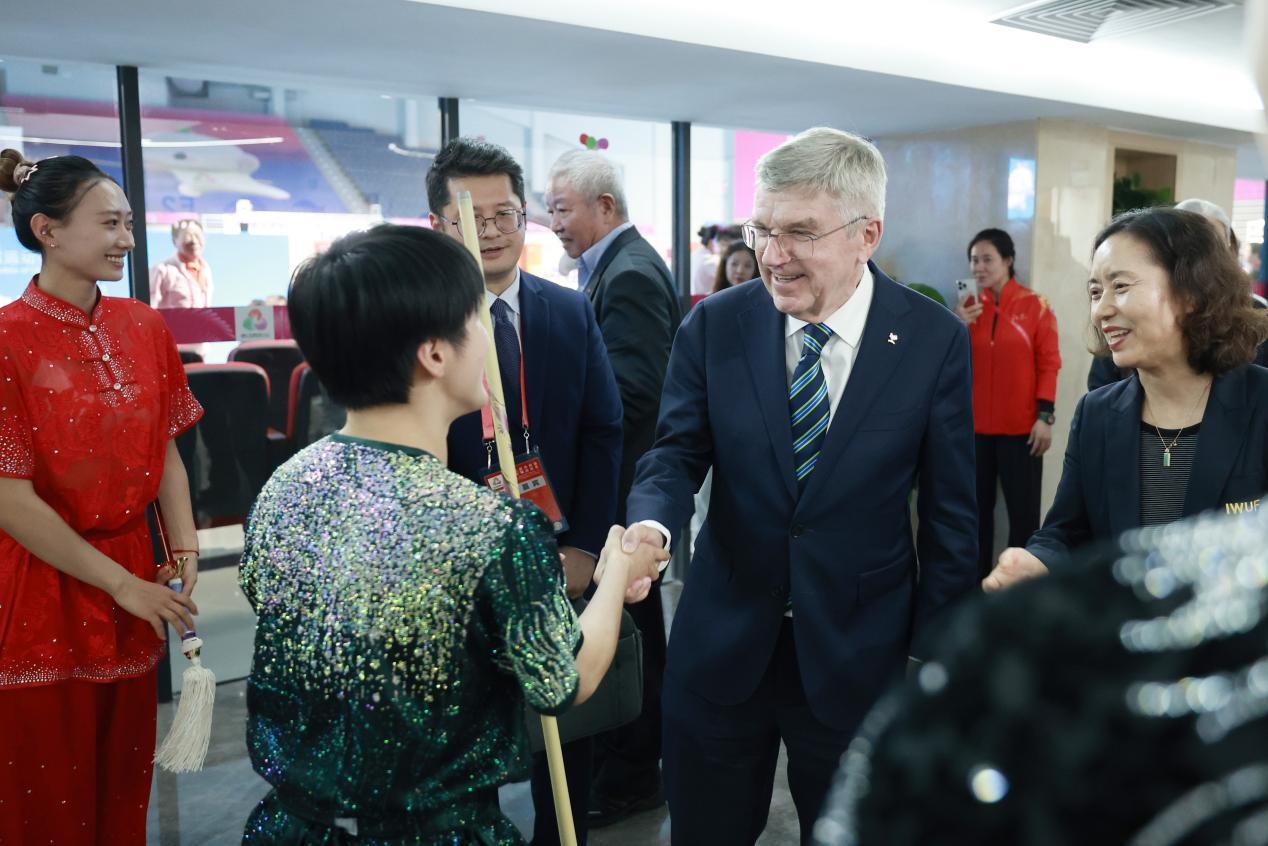 IOC Honorary President for Life Bach praises the excellent opening ceremony of 15th National Games