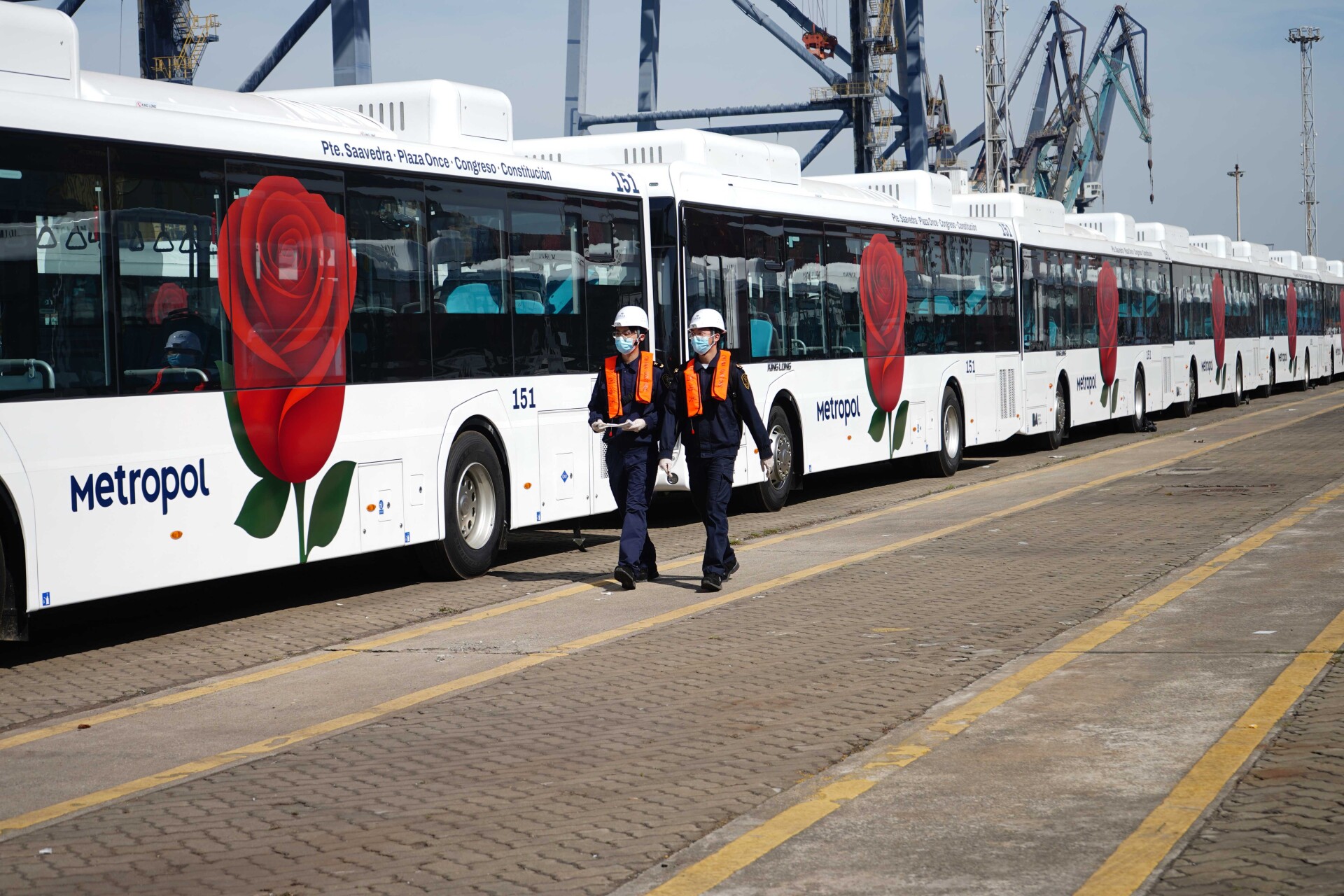 Guangdong's imports and exports reach 8.61 tln yuan in first 11 months of 2025, hitting a record high