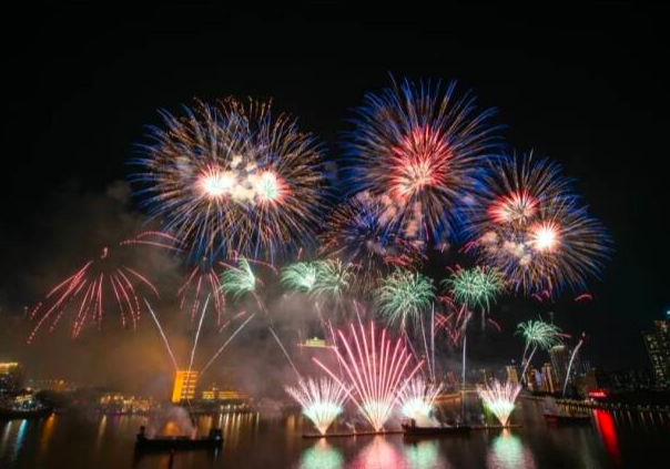 Guangzhou to welcome "Year of Horse" with spectacular Spring Festival celebrations