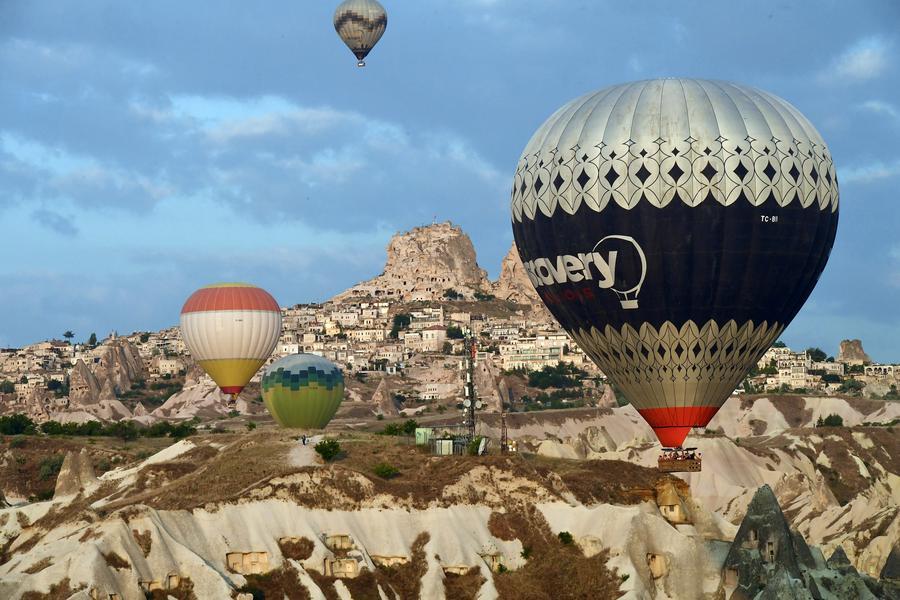 Interest in Türkiye soars among Chinese tourists after introduction of visa-free entry