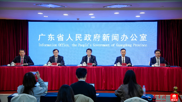 Guangdong to upgrade shopping, taxation, and business services to ease expats' work and life