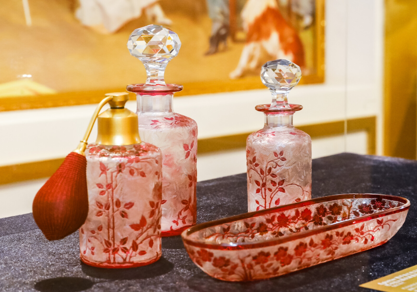 Catch 400-year-old scent of French royalty in Guangzhou