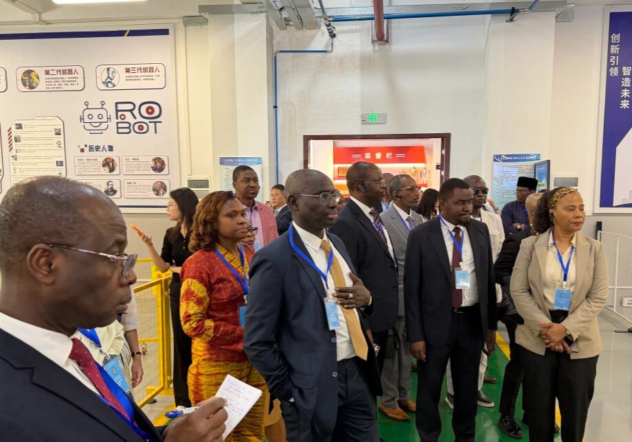 African Consular Corps explores Guangdong's vocational education amid growing industrial ties