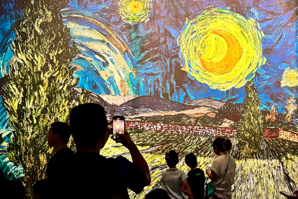 Step into Van Gogh's world at Guangdong Museum's immersive digital exhibition