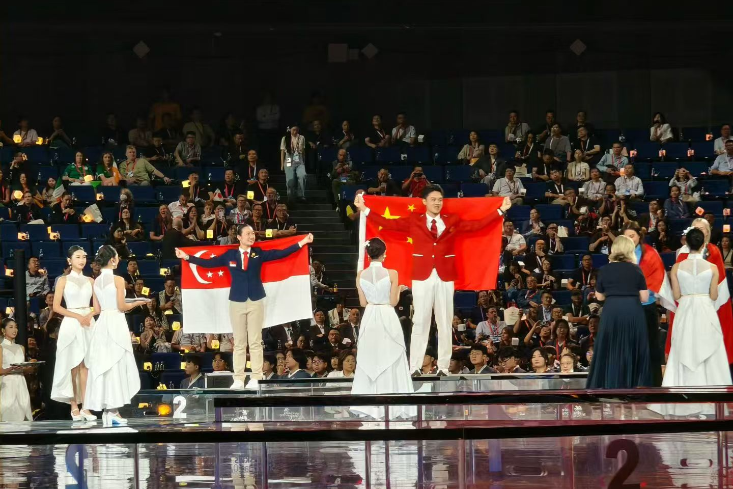 Guangdong competitor wins China's first gold in WorldSkills Restaurant Service